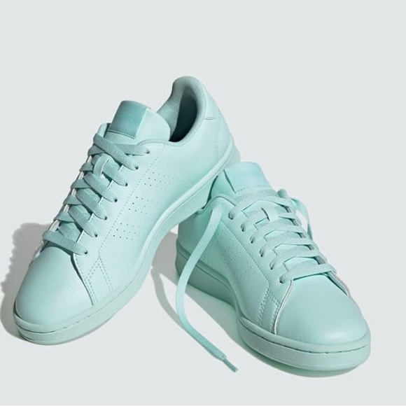 Adidas Advantage Shoes | US Size 10 1/2 - Picture 1 of 8